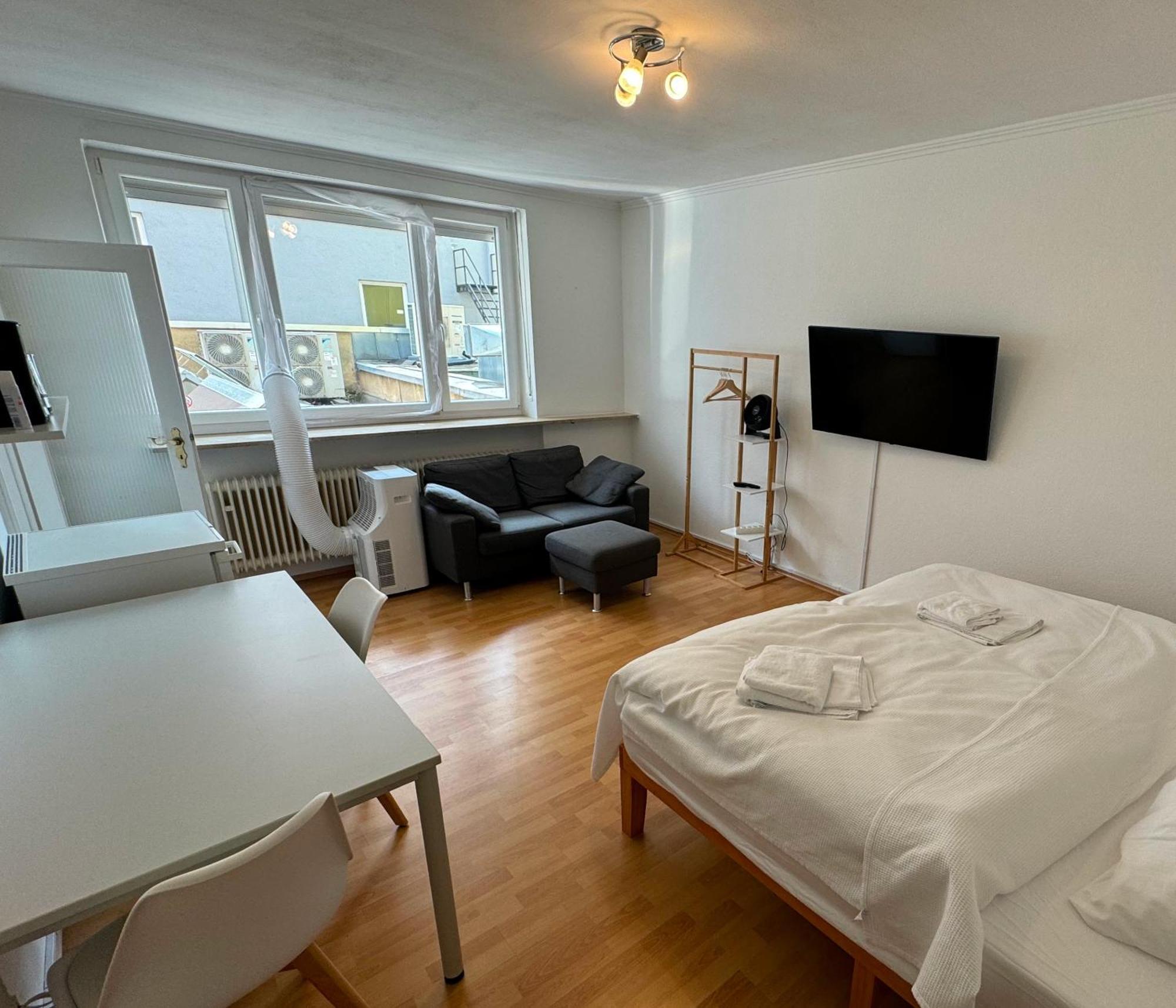 Top Central 1-room Perfect Flat Munich